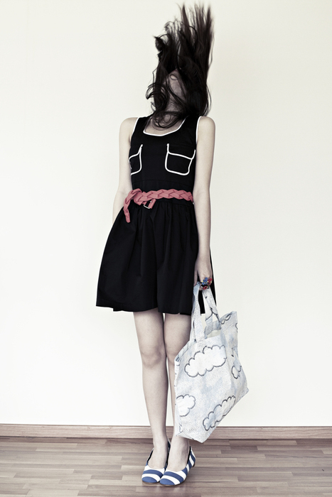 Irwin & Jordan pinafore dress with Stella McCartney canvas bag.

Accessorized with Lego rings by Bongom.